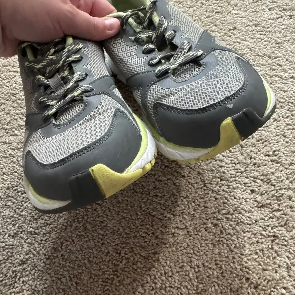 Vionic Tokyo Grey & Light Green Mesh Sneakers Athletic Shoes Women's Size 8.5